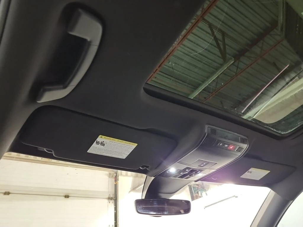 VW Tiguan * HIGHLINE R LINE * CARFAX *    | Mobile.bg   13