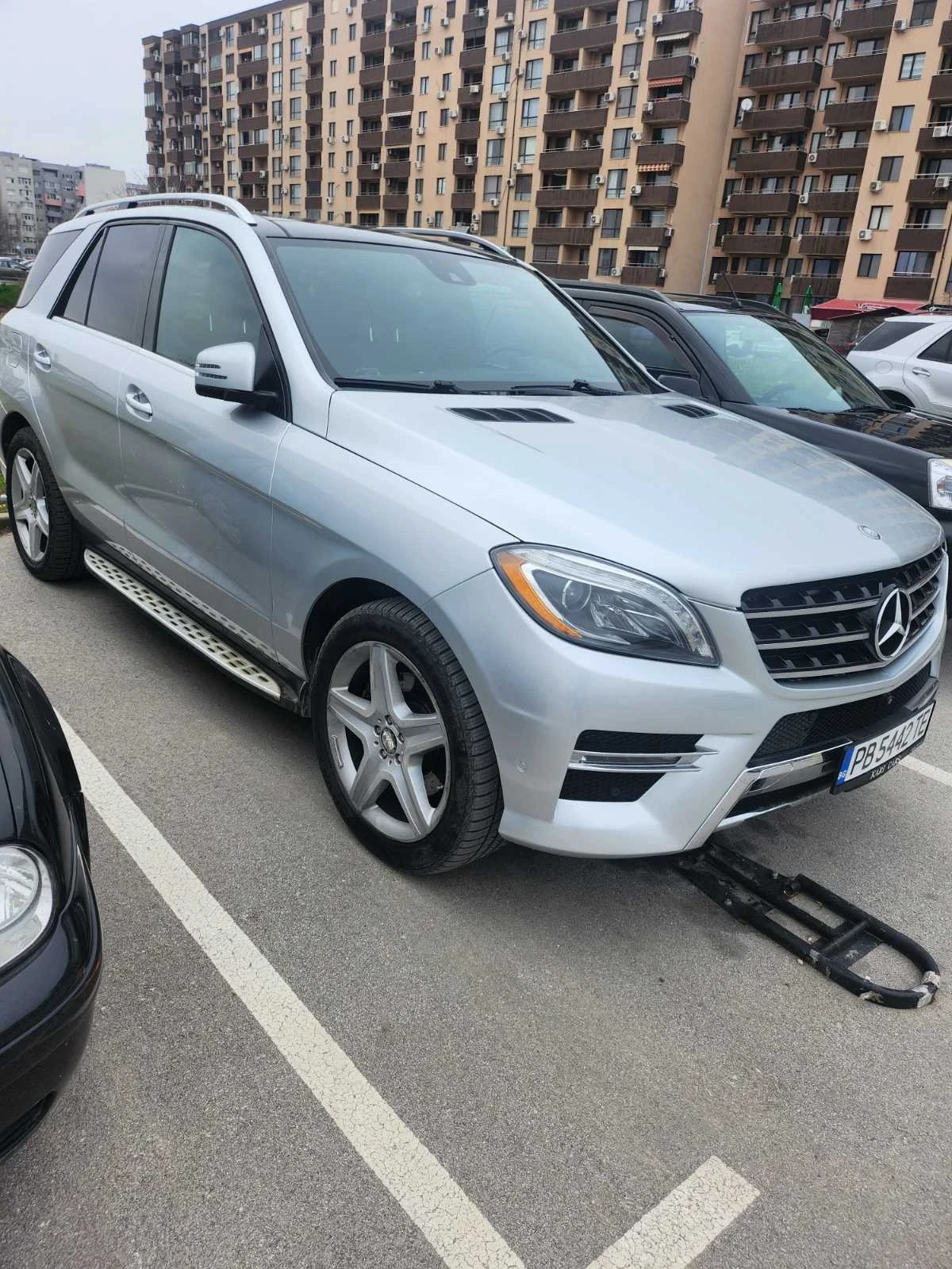Mercedes-Benz ML 350 , снимка 2 - Автомобили и джипове - 54017907