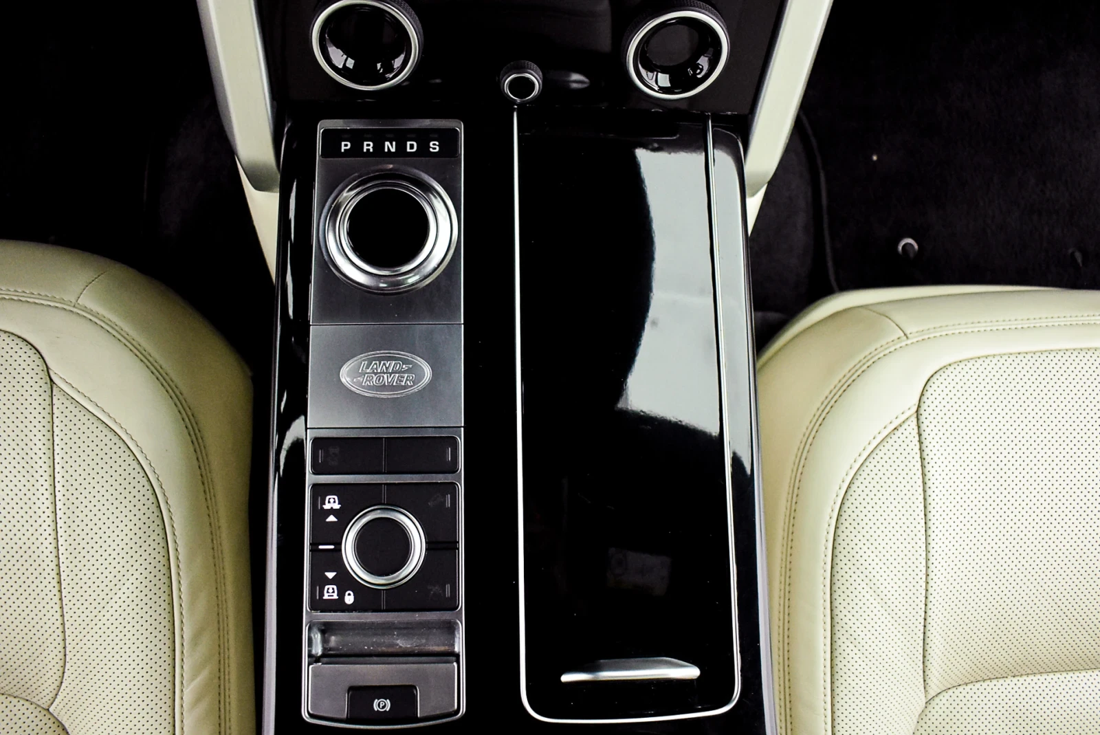 Land Rover Range rover, снимка 11 - Автомобили и джипове - 54057578