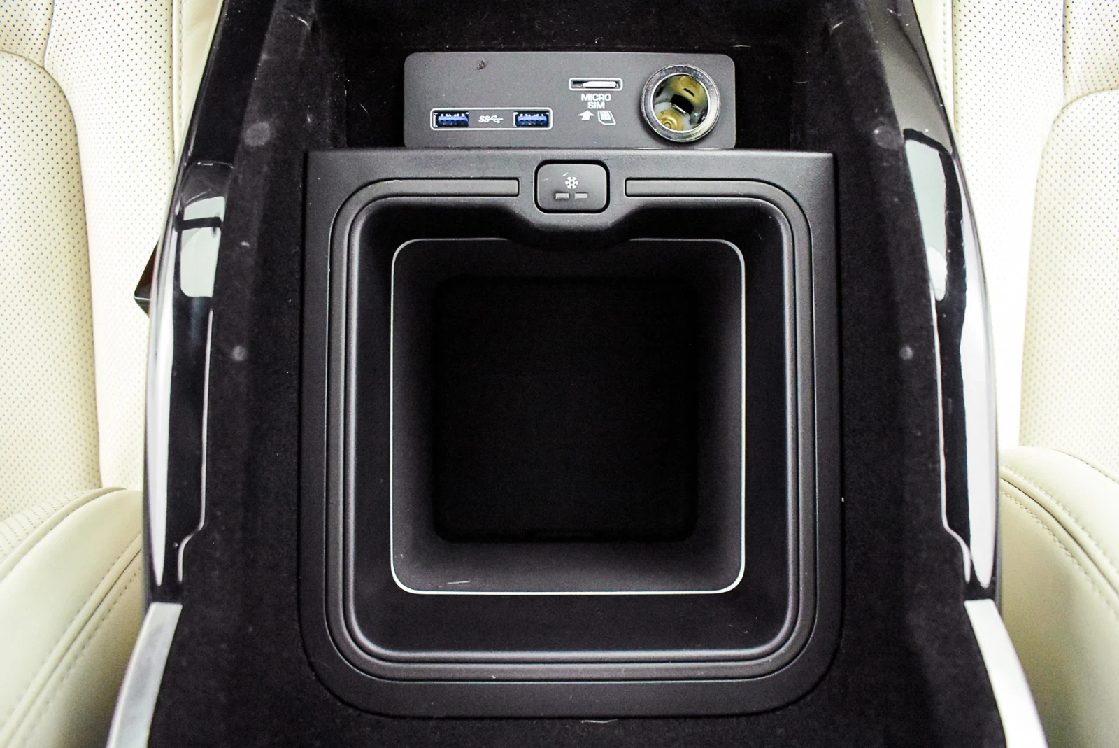 Land Rover Range rover, снимка 15 - Автомобили и джипове - 54057578