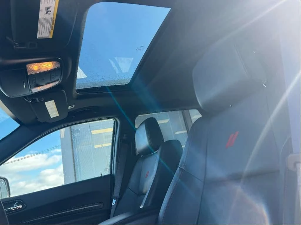 Dodge Durango * R T AWD 5.7L HEMI V8 * SUNROOF * NAVI * LEATHER , снимка 16 - Автомобили и джипове - 54124586