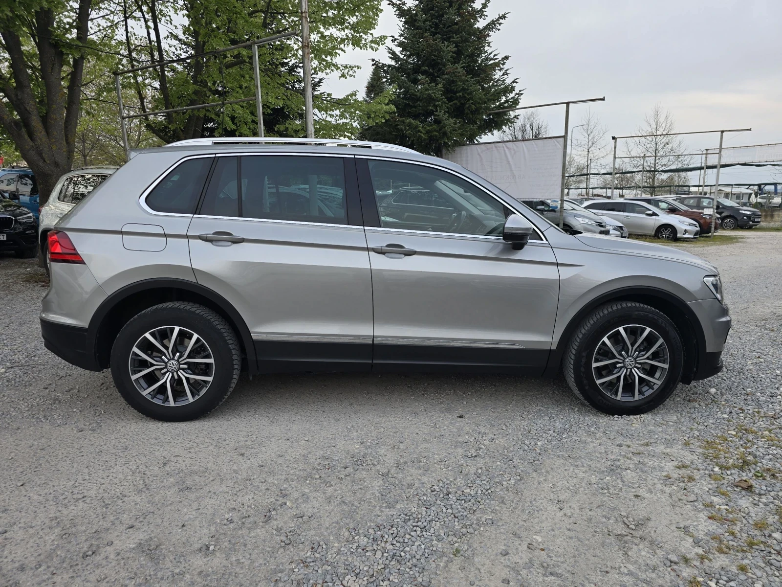VW Tiguan 2.0TDI-150kc/6ck/NAVI/DISTRONIK | Mobile.bg � ����������� 4