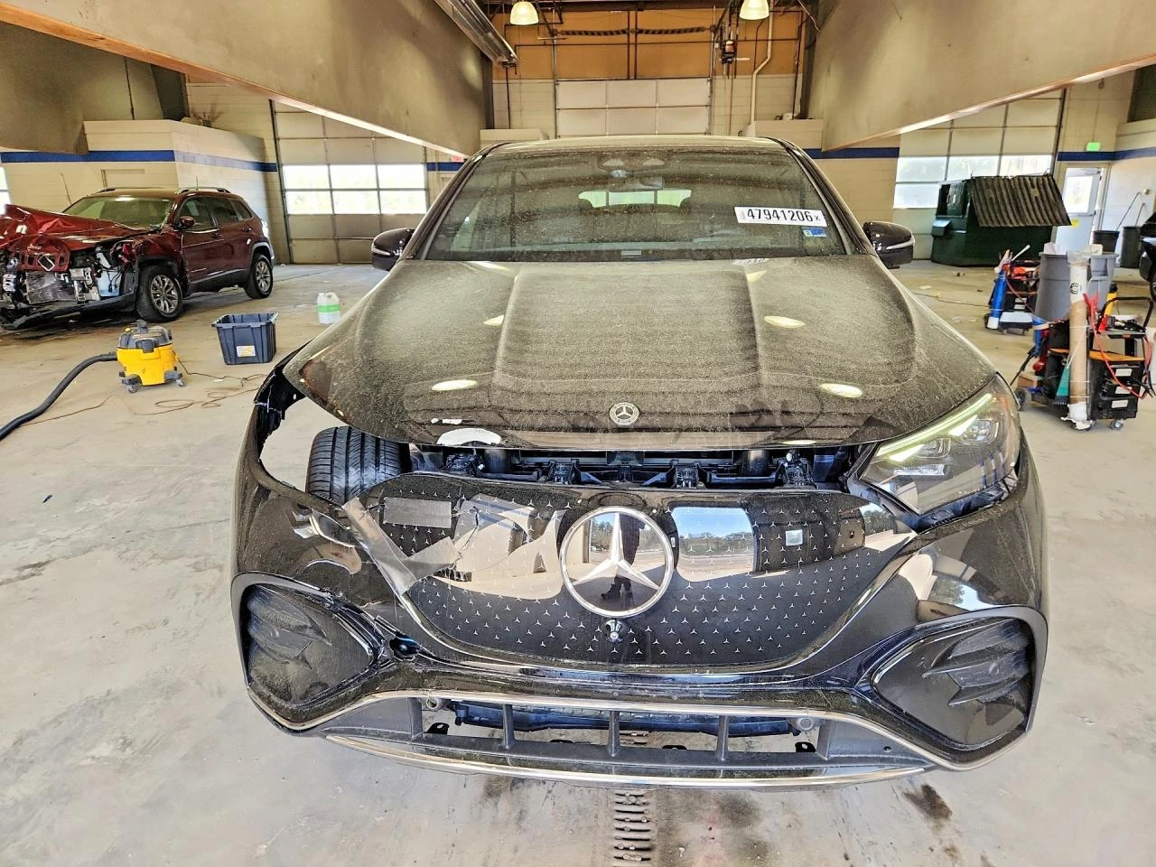 Mercedes-Benz EQE Suv 350 4Matic, снимка 5 - Автомобили и джипове - 54575515