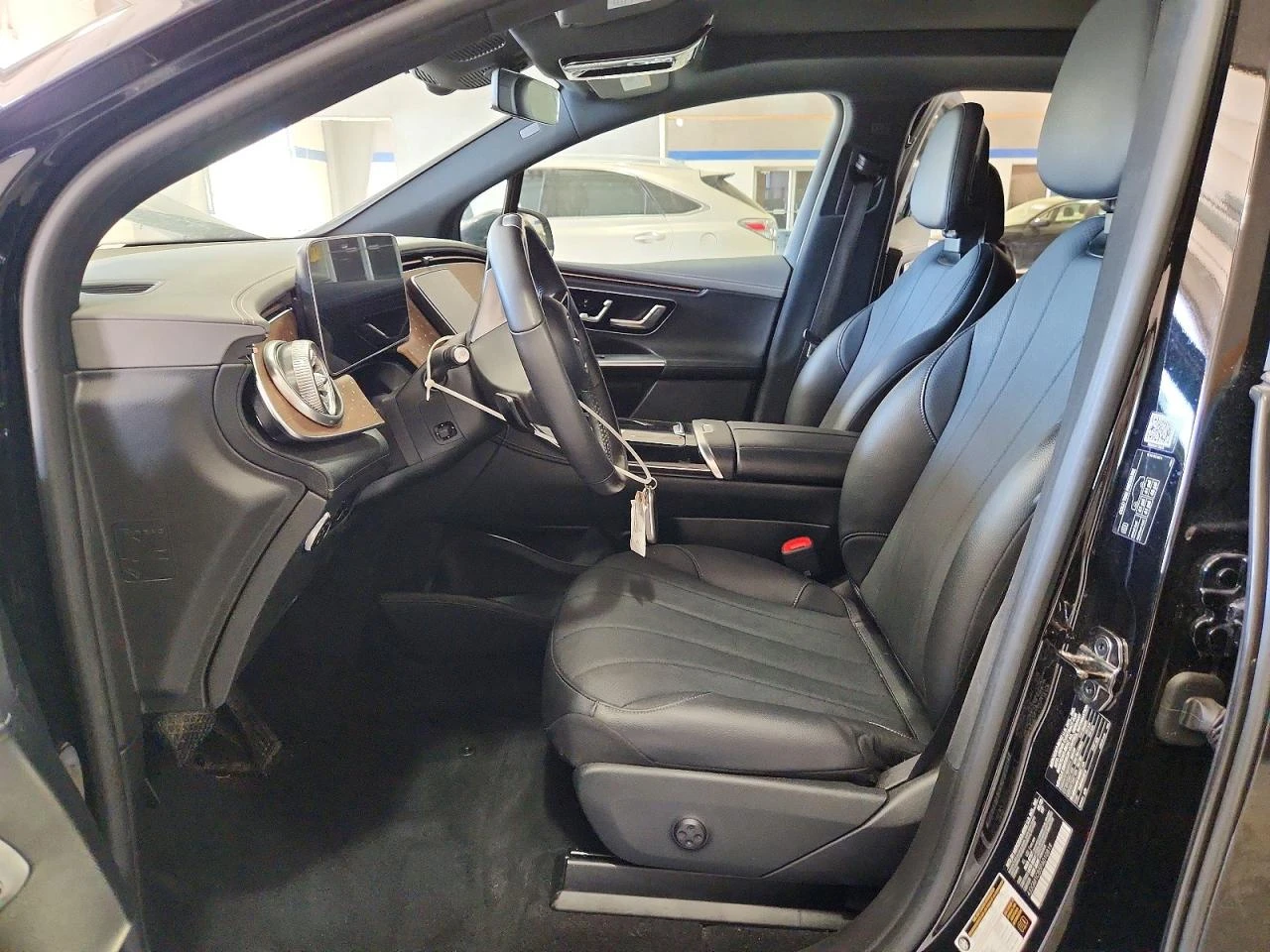 Mercedes-Benz EQE Suv 350 4Matic, снимка 7 - Автомобили и джипове - 54575515