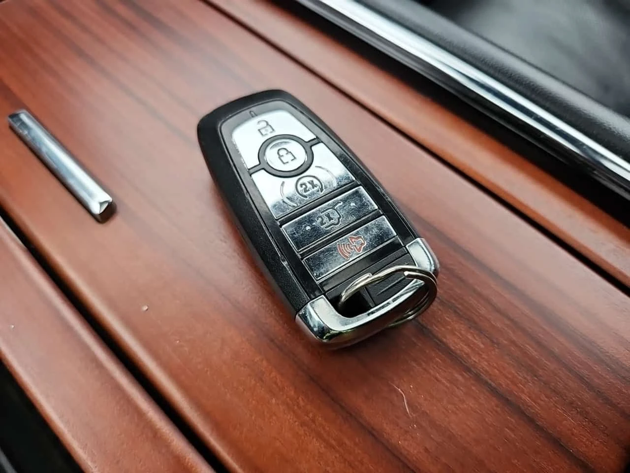 Lincoln Navigator * 4x4 Reserve * �������* ��������* ������*  | Mobile.bg � ����������� 8