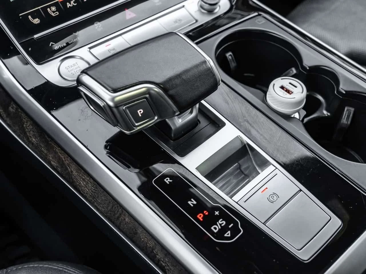 Audi Q7 Technik S Line quattro | Pano Roof | Cooling Seats, снимка 15 - Автомобили и джипове - 55118872