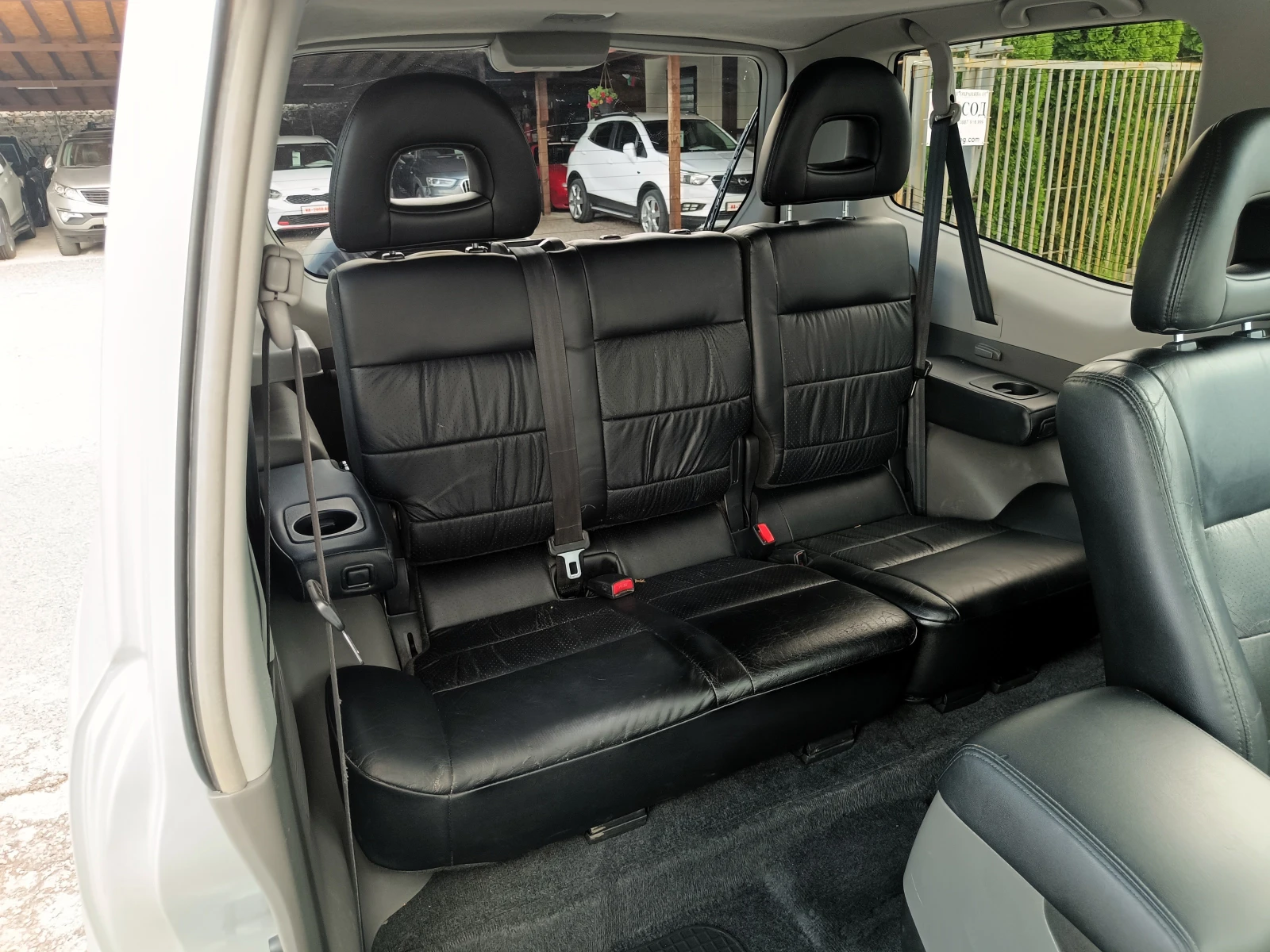 Mitsubishi Pajero 3.2 DiD* АВТОМАТИК* 4Х4* БАВНИ* БЛОКАЖ* ИТАЛИЯ* FU, снимка 16 - Автомобили и джипове - 55125697
