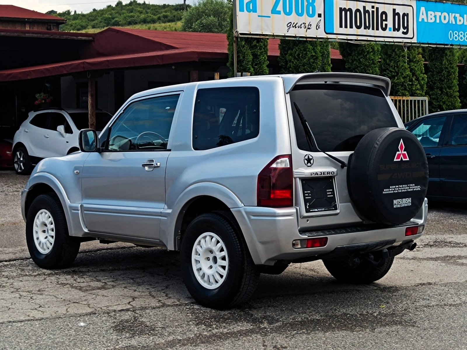 Mitsubishi Pajero 3.2 DiD* АВТОМАТИК* 4Х4* БАВНИ* БЛОКАЖ* ИТАЛИЯ* FU, снимка 6 - Автомобили и джипове - 55125697