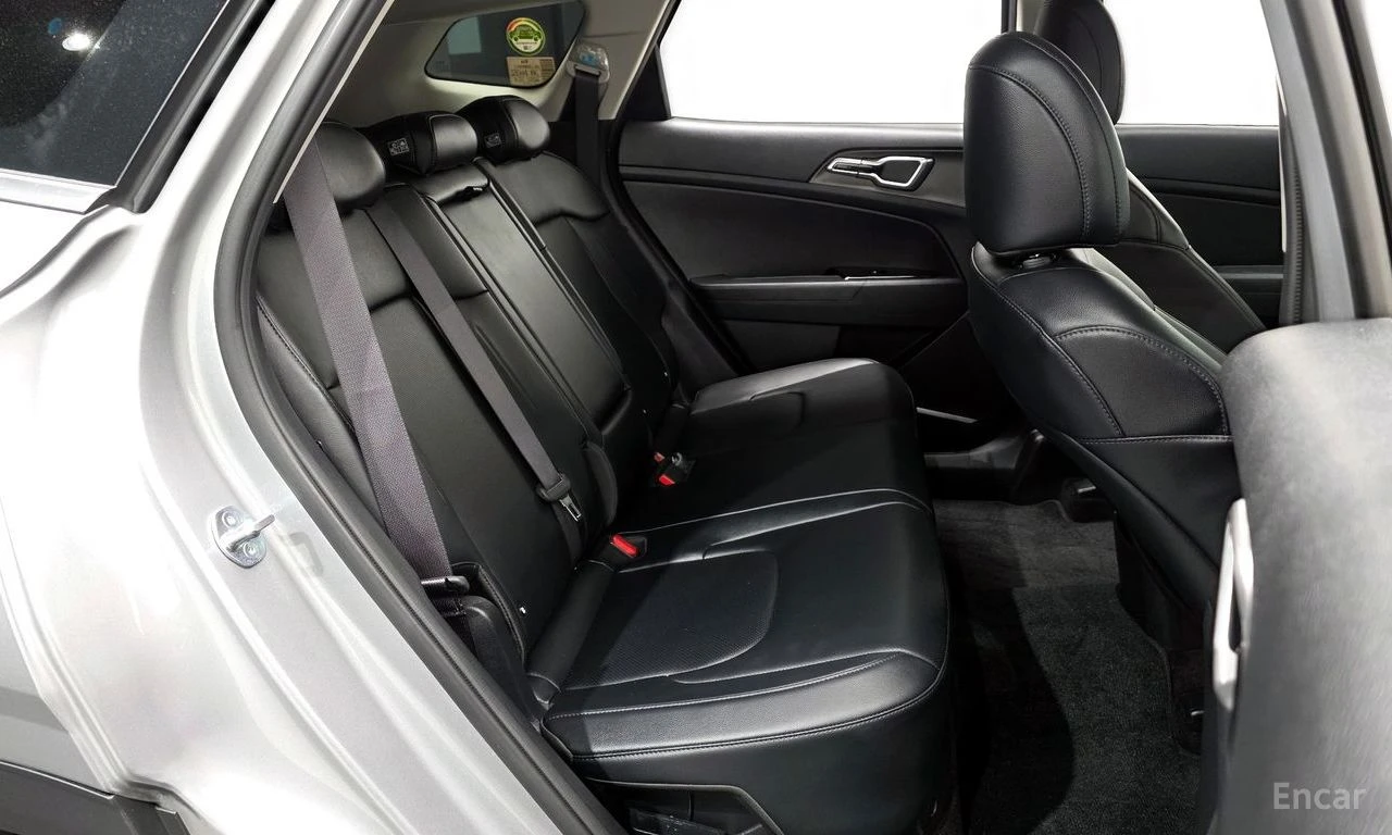 Kia Sportage 1.6 Hybrid* Prestige 4x4* ПОДГРЕВ* ОБДУХВАНЕ* , снимка 14 - Автомобили и джипове - 55302114