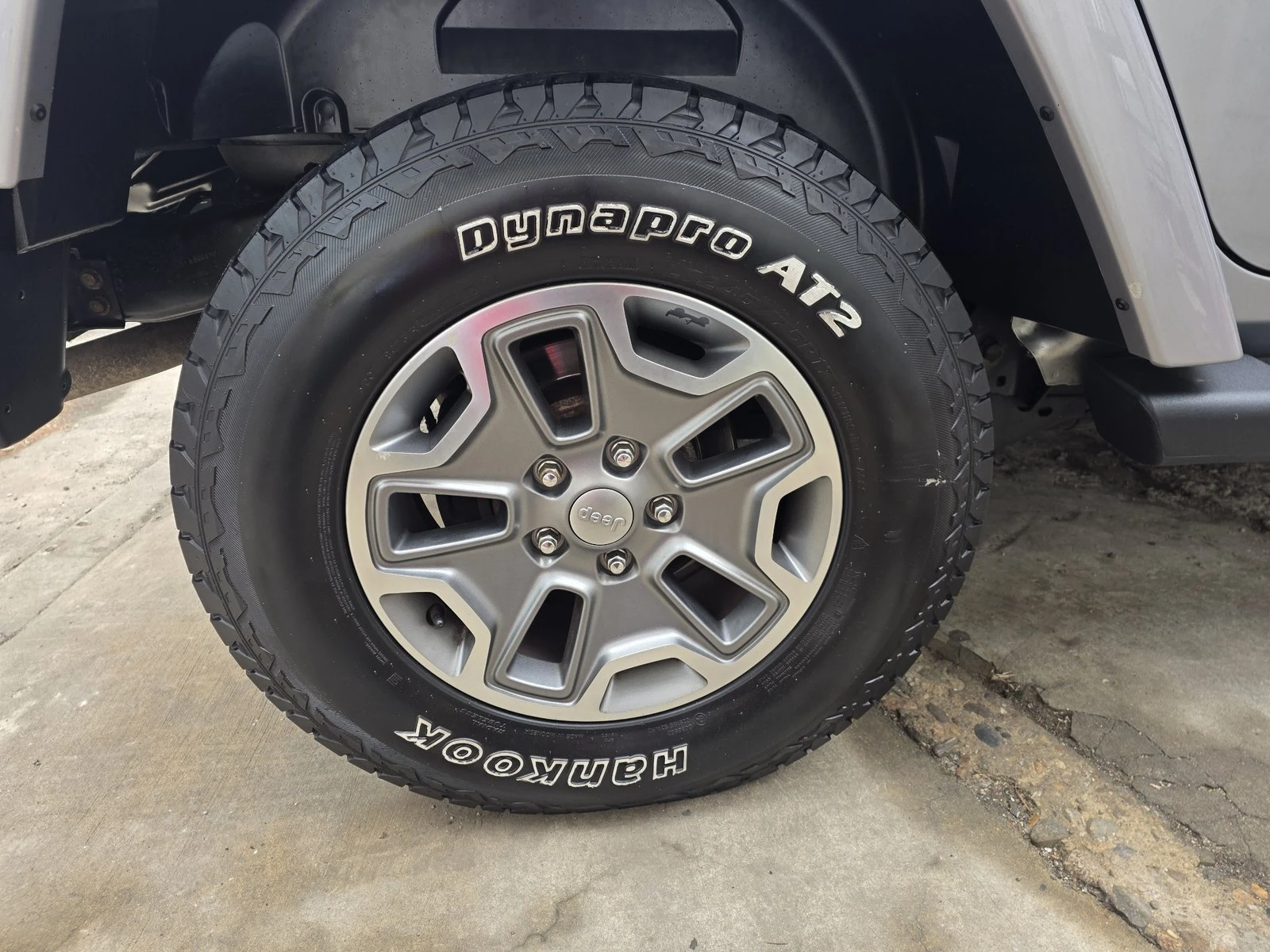 Jeep Wrangler 2.8* КРАЙНА ЦЕНА, снимка 13 - Автомобили и джипове - 55348896