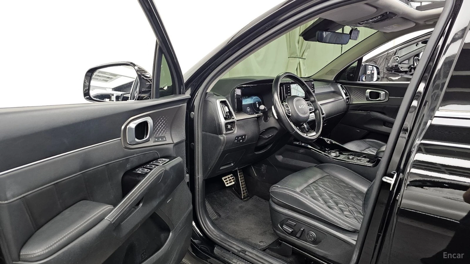 Kia Sorento SIGNATURE/2.5T/DRIVE-ASSISTS/PANOROOF, снимка 6 - Автомобили и джипове - 55432983