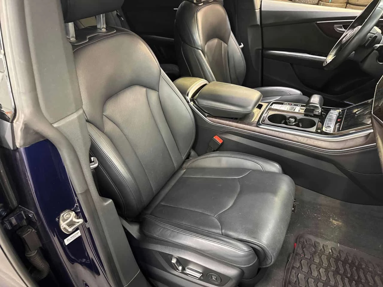 Audi Q8 Technik | ГЛАВНО ПРЕДСТАВИТЕЛСТВО НА AUDI, снимка 15 - Автомобили и джипове - 55483359