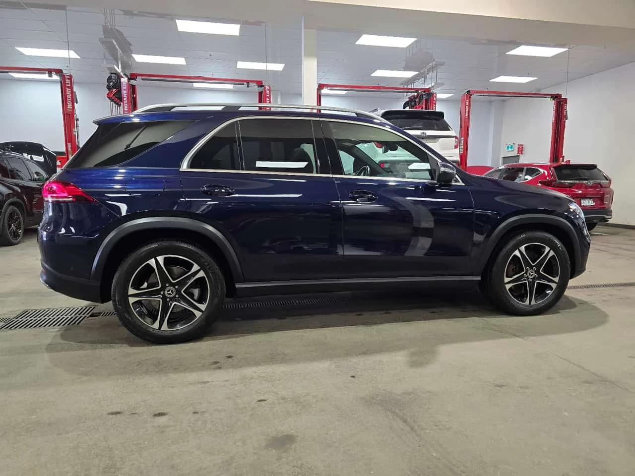 Mercedes-Benz GLE * 450 * CARFAX * ЦЕНА ДО БГ, снимка 5 - Автомобили и джипове - 55608130