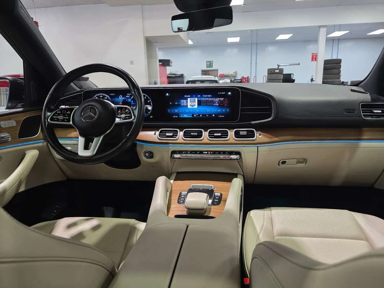 Mercedes-Benz GLE * 450 * CARFAX * ЦЕНА ДО БГ, снимка 11 - Автомобили и джипове - 55608130