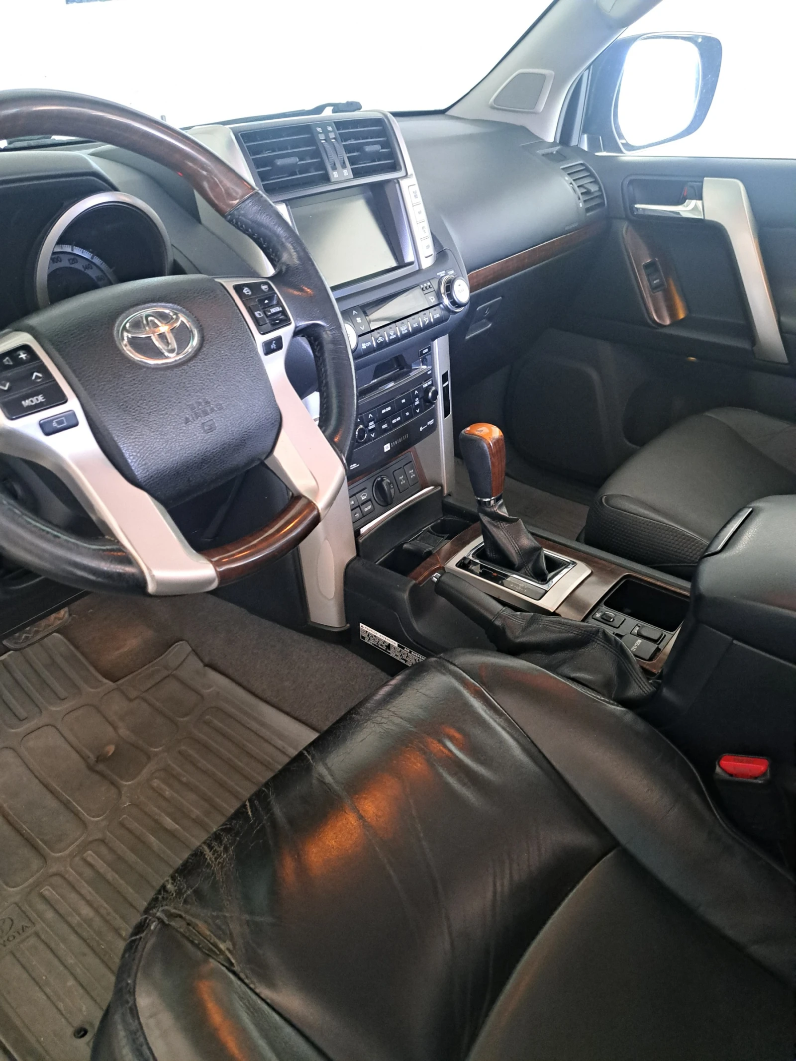 Toyota Land cruiser, снимка 2 - Автомобили и джипове - 55660922