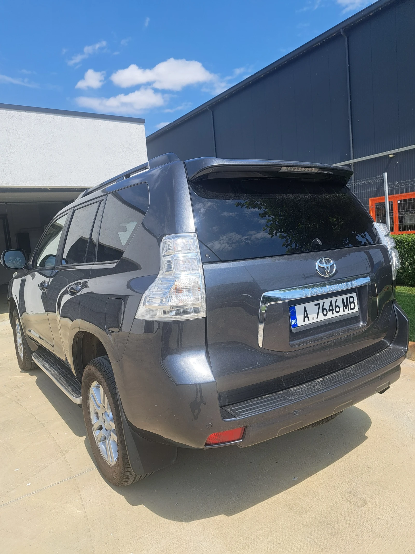 Toyota Land cruiser, снимка 10 - Автомобили и джипове - 55660922