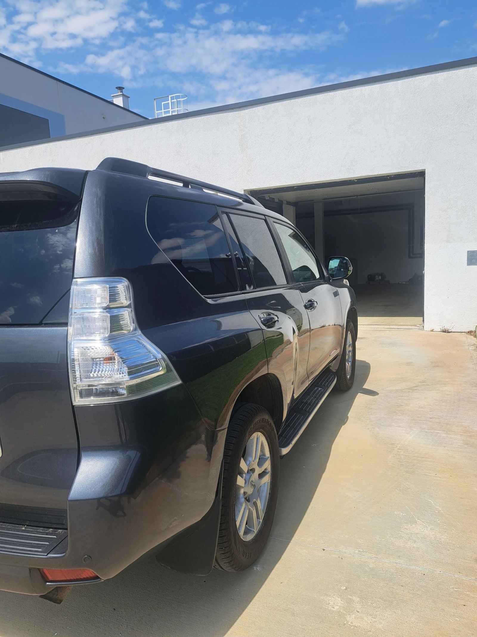 Toyota Land cruiser, снимка 8 - Автомобили и джипове - 55660922