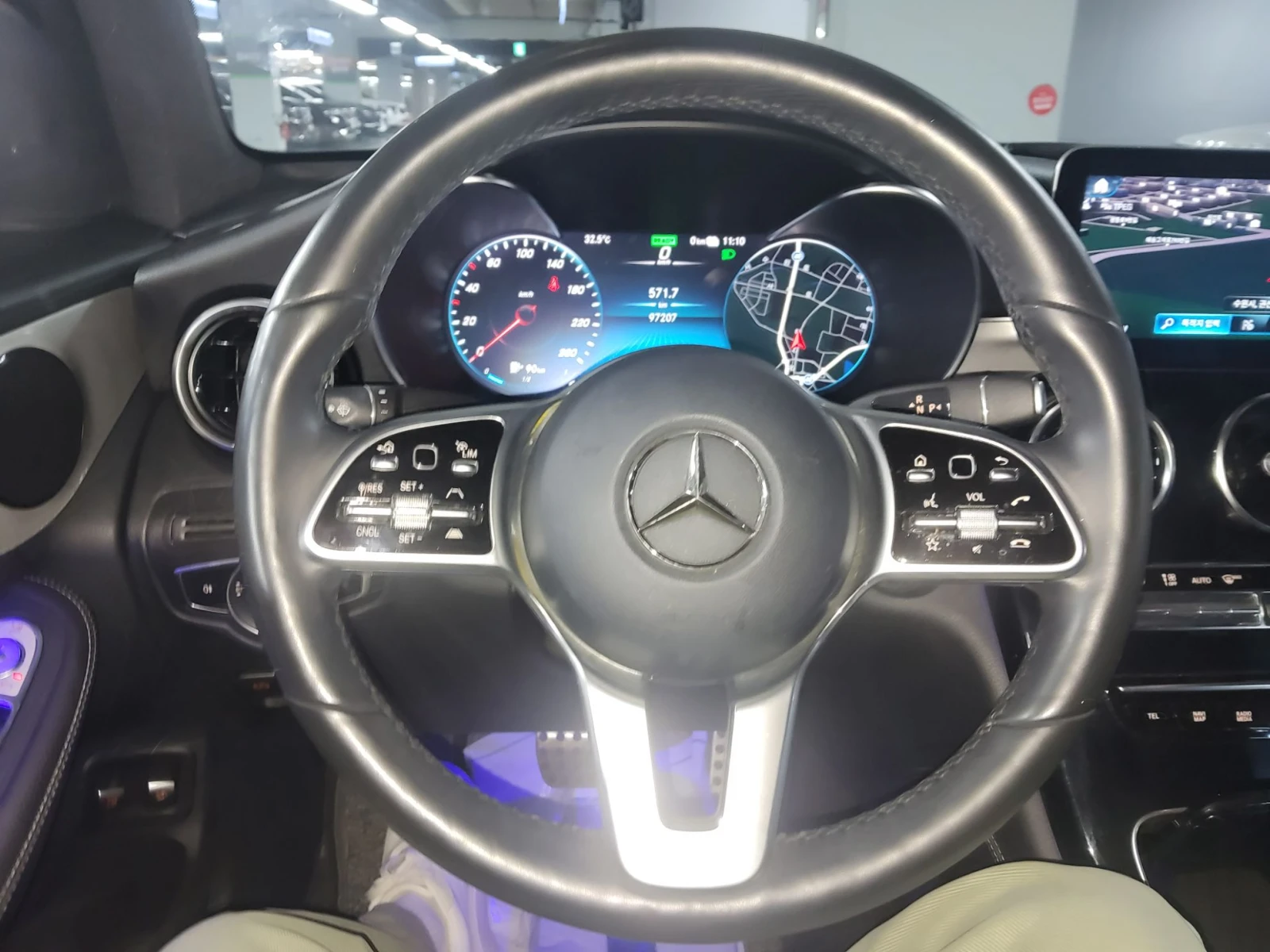 Mercedes-Benz GLC 300 e AMG Coupe Plug in Hybrid, снимка 4 - Автомобили и джипове - 55689584