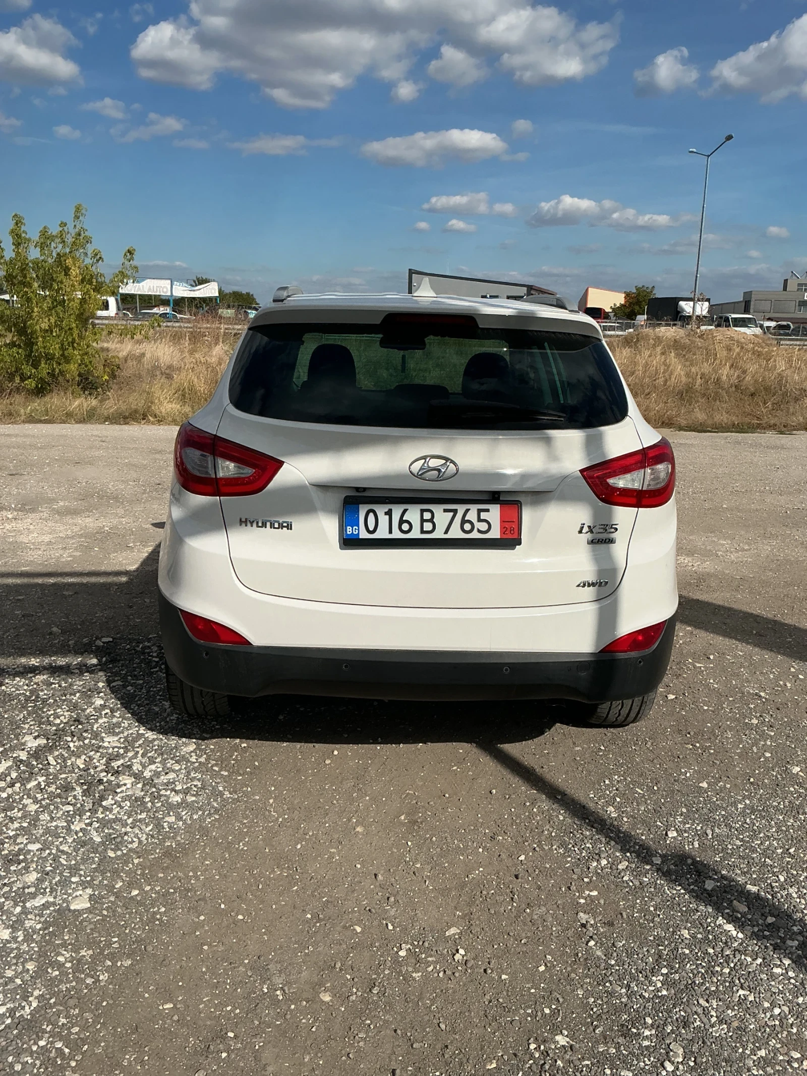 Hyundai IX35 2.0crdi FEIS AVT. 4x4 NAVI, снимка 6 - Автомобили и джипове - 56294999