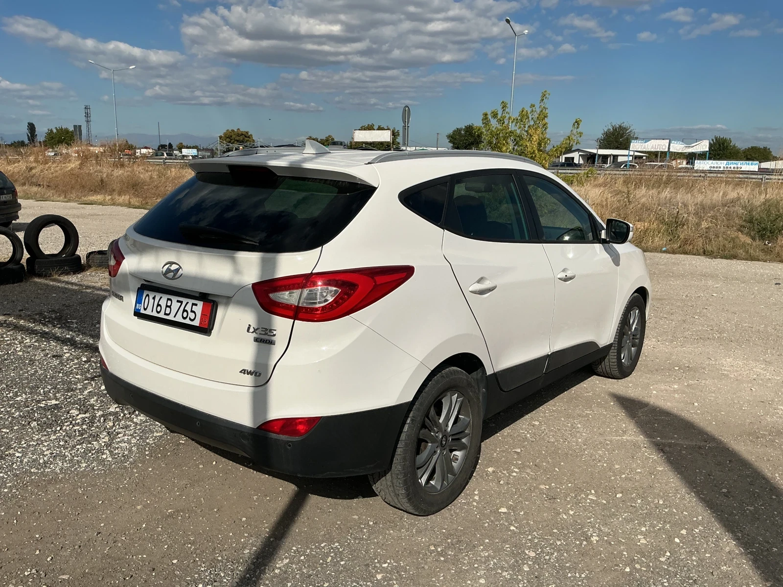 Hyundai IX35 2.0crdi FEIS AVT. 4x4 NAVI, снимка 5 - Автомобили и джипове - 56294999