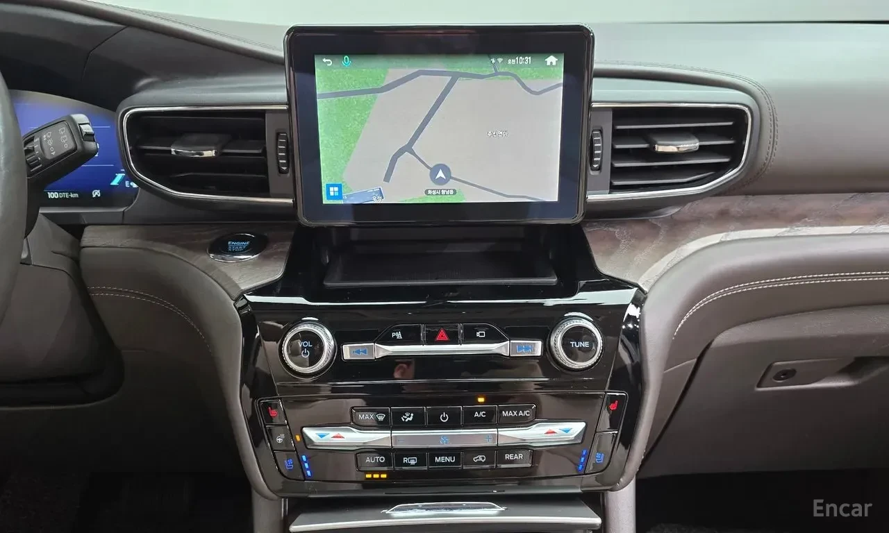 Ford Explorer 3.0* PLATINUM* ОБДУХВАНЕ* ДИСТРОНИК* 360КАМЕРА* , снимка 9 - Автомобили и джипове - 56365596