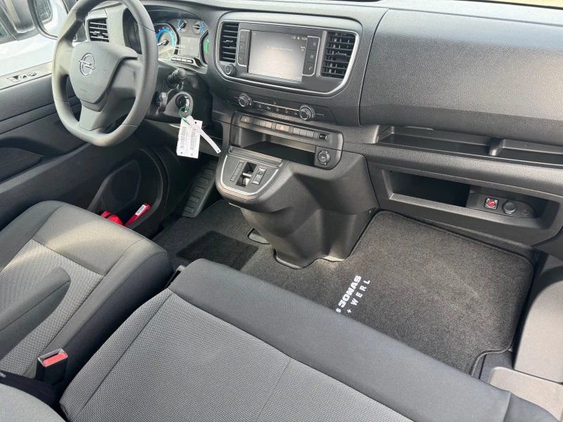 Opel Vivaro Kombi-eM-75kwh/9местен, снимка 14 - Бусове и автобуси - 49759157