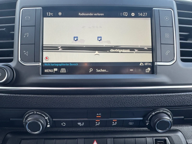 Opel Vivaro Kombi-eM-75kwh/9местен, снимка 10 - Бусове и автобуси - 49759157