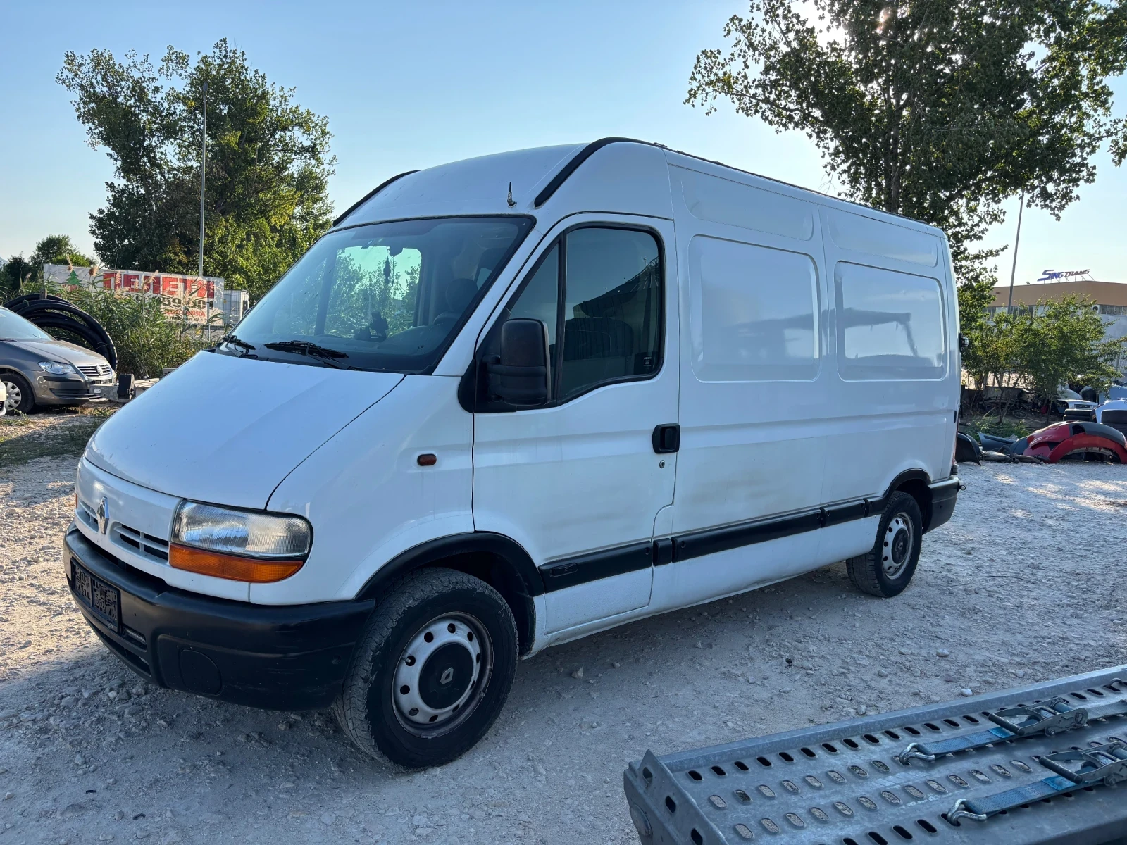 Renault Master 2.8 ТДИ - изображение 2