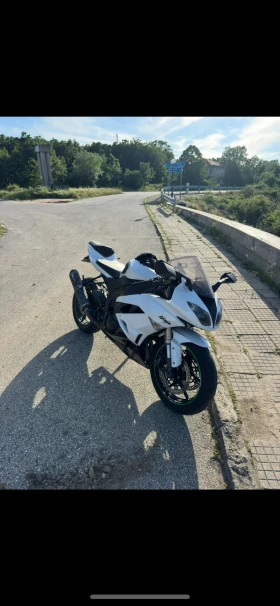  Kawasaki Zxr