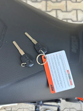 Ktm Duke 125 ABS, снимка 4