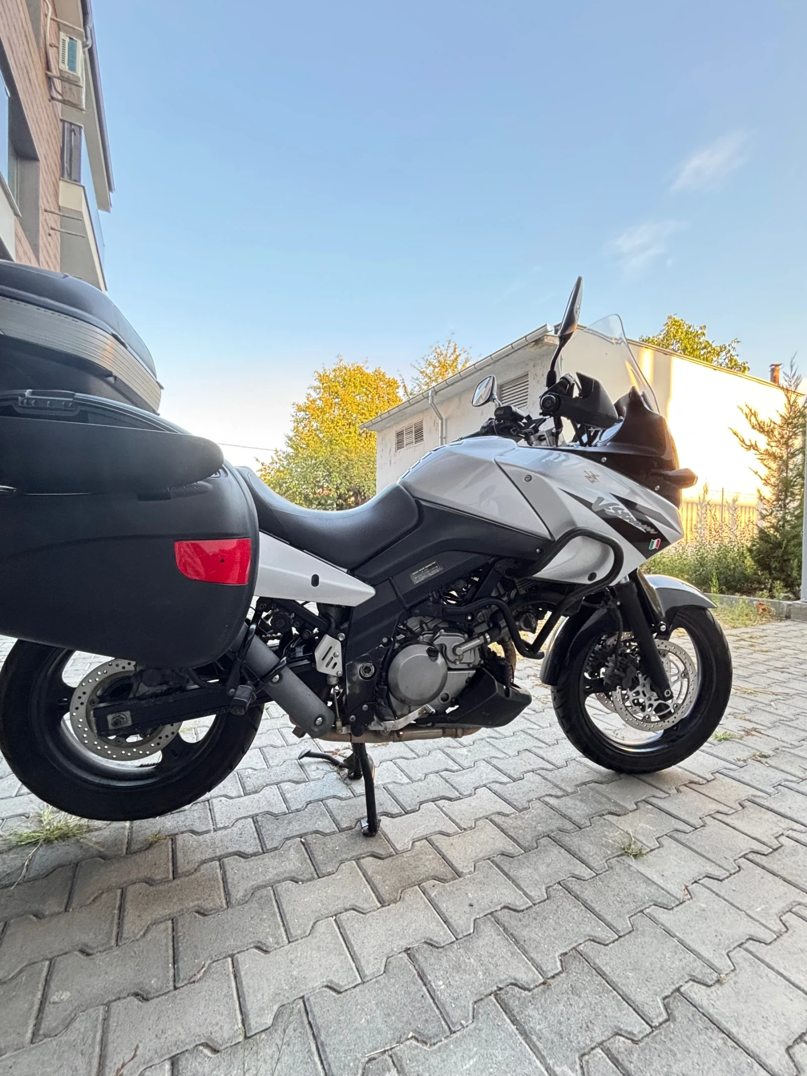 Suzuki DL Dl-650, снимка 2 - Мотоциклети и мототехника - 54877688
