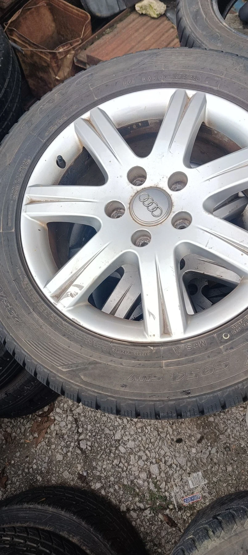 Гуми с джанти Toyo 255/60R18