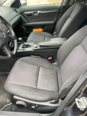 Mercedes-Benz C 200, снимка 10