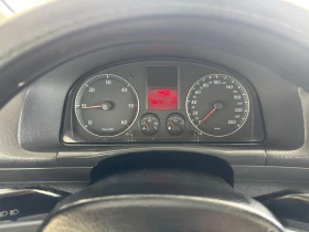 VW Touran 1.9TDI 6 СКОРОСТИ МАЛКИЯ ДАНЪК 74 KW-101 кс - 5900 лв. - 19825488 13