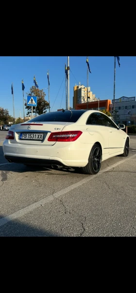 Обява за продажба на Mercedes-Benz E 350 ПАНОРАМА, ПЕРФЕКТЕН ~17 000 лв. - изображение 2