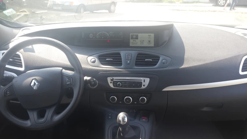 Renault Grand scenic 1.5dci 110 hp, снимка 12 - Автомобили и джипове - 48558393