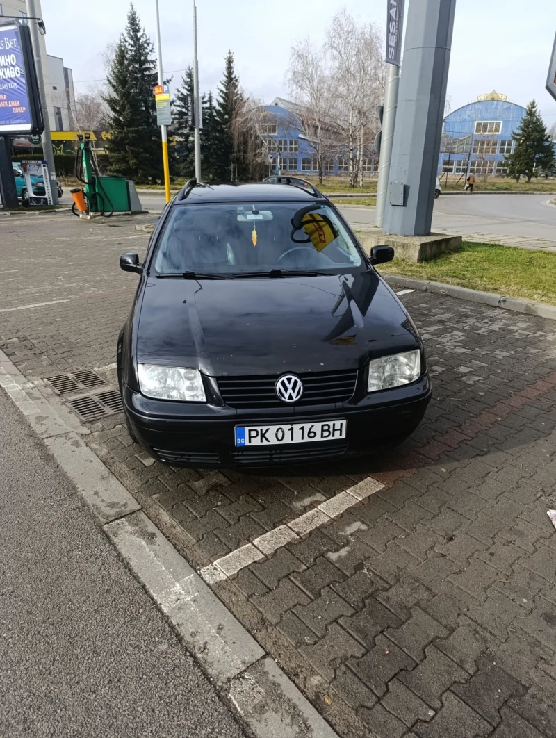 VW Bora, снимка 1 - Автомобили и джипове - 48523364