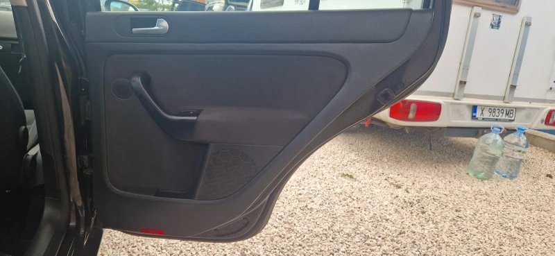 VW Golf Plus 6-2.0 tdi-140kc. HIGLINE-ИТАЛИЯ, снимка 13 - Автомобили и джипове - 50487130