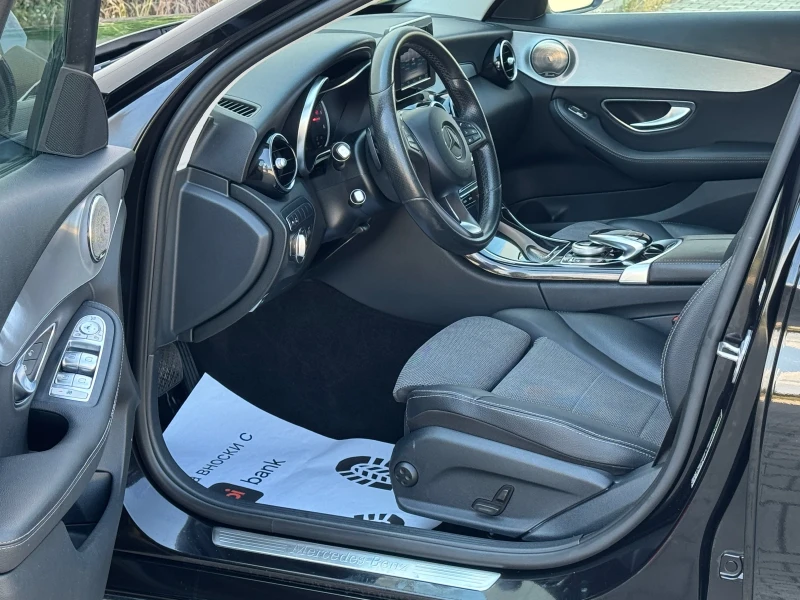Mercedes-Benz C 220 2.2d-9G-TRONIC-4MATIC-КОЖА-НАВИ-КАМЕРА-LED-УНИКАТ!, снимка 8 - Автомобили и джипове - 51023826