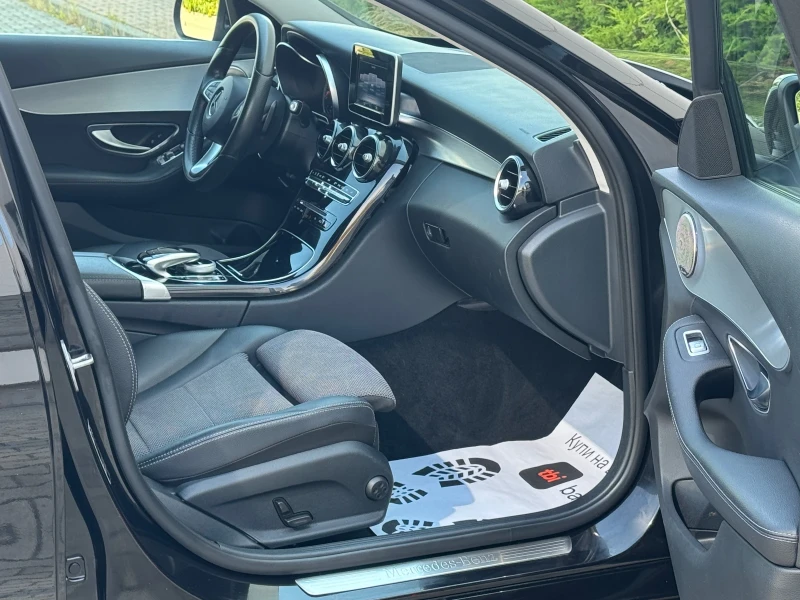 Mercedes-Benz C 220 2.2d-9G-TRONIC-4MATIC-КОЖА-НАВИ-КАМЕРА-LED-УНИКАТ!, снимка 14 - Автомобили и джипове - 51023826