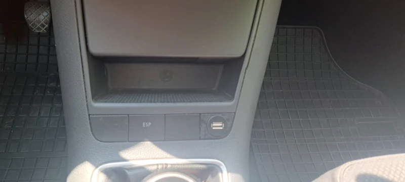 VW Golf Plus, снимка 7 - Автомобили и джипове - 52310553