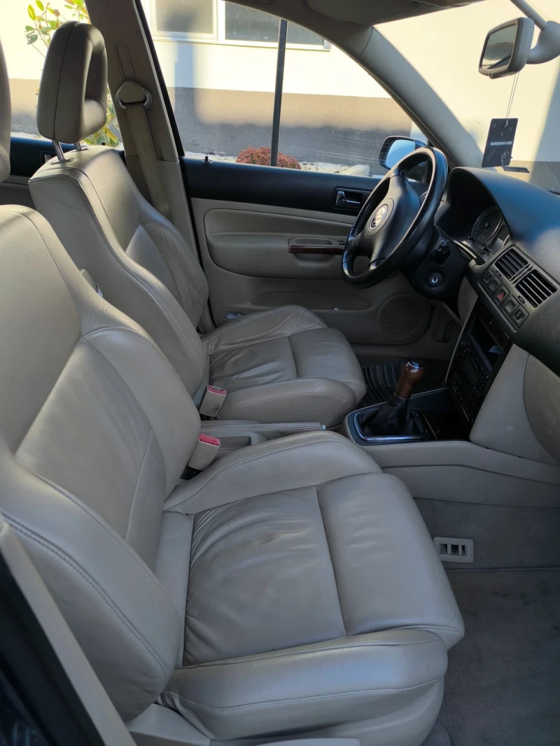 VW Bora, снимка 6 - Автомобили и джипове - 52772972