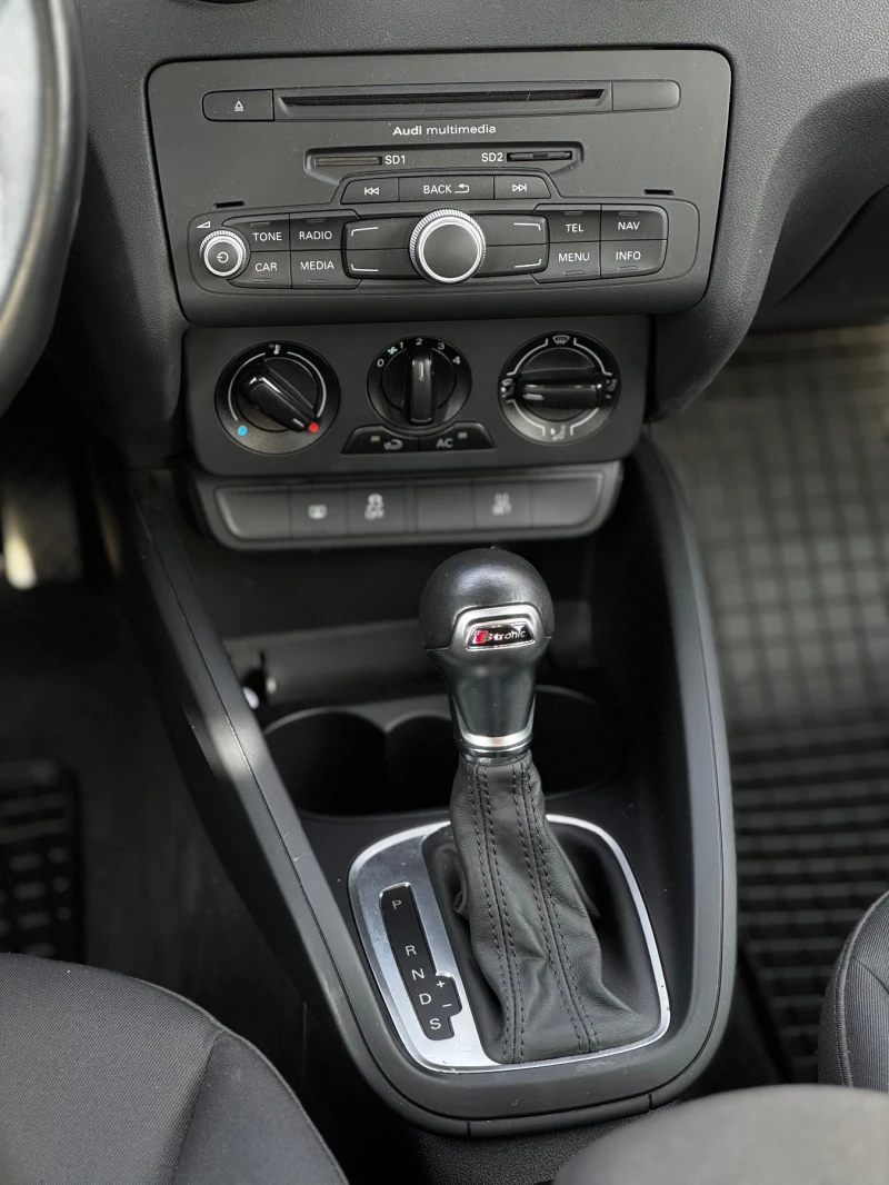 Audi A1 Sportback, снимка 9 - Автомобили и джипове - 52919330