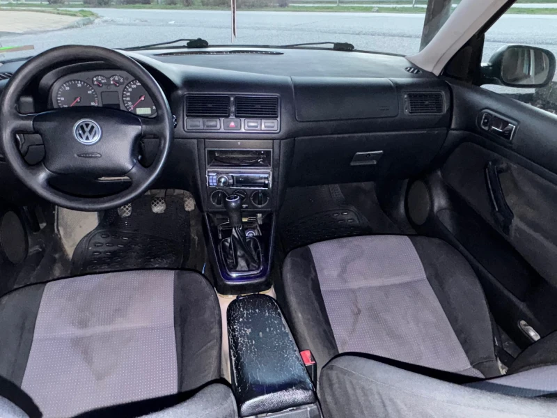 VW Golf Special, снимка 2 - Автомобили и джипове - 53047086