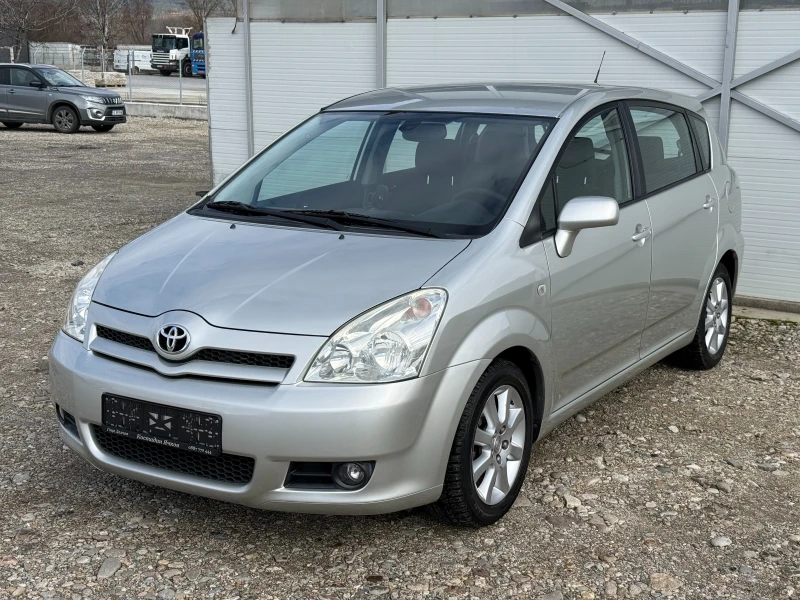 Toyota Corolla verso 2.0D4D 116к.с./Темпомат/Климатроник/Лизинг, снимка 8 - Автомобили и джипове - 53065062