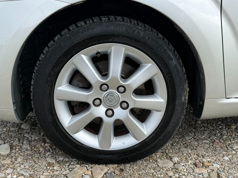 Toyota Corolla verso 2.0D4D 116к.с./Темпомат/Климатроник/Лизинг, снимка 15 - Автомобили и джипове - 53065062