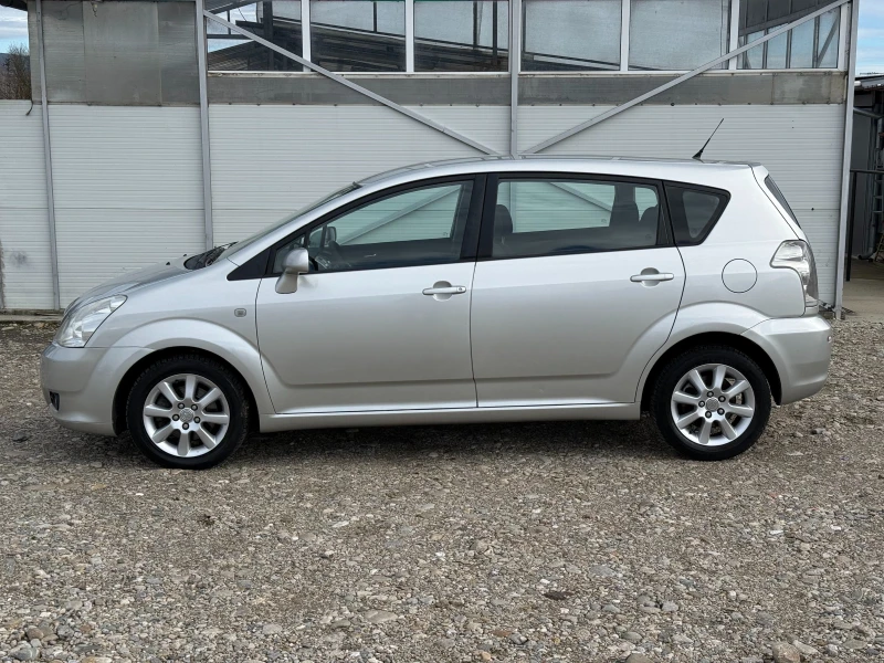 Toyota Corolla verso 2.0D4D 116к.с./Темпомат/Климатроник/Лизинг, снимка 7 - Автомобили и джипове - 53065062