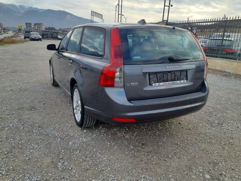 Volvo V50 1.6HDI 110 к.с , снимка 3 - Автомобили и джипове - 53143470