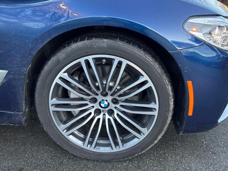 BMW 530 * xDrive * CARFAX * ПОДГРЕВ* 360 КАМЕРИ* , снимка 12 - Автомобили и джипове - 53238995