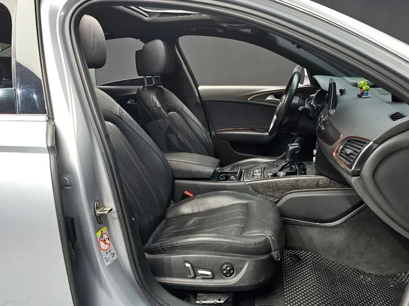 Audi A6 2.0 TDI, снимка 10 - Автомобили и джипове - 54147948